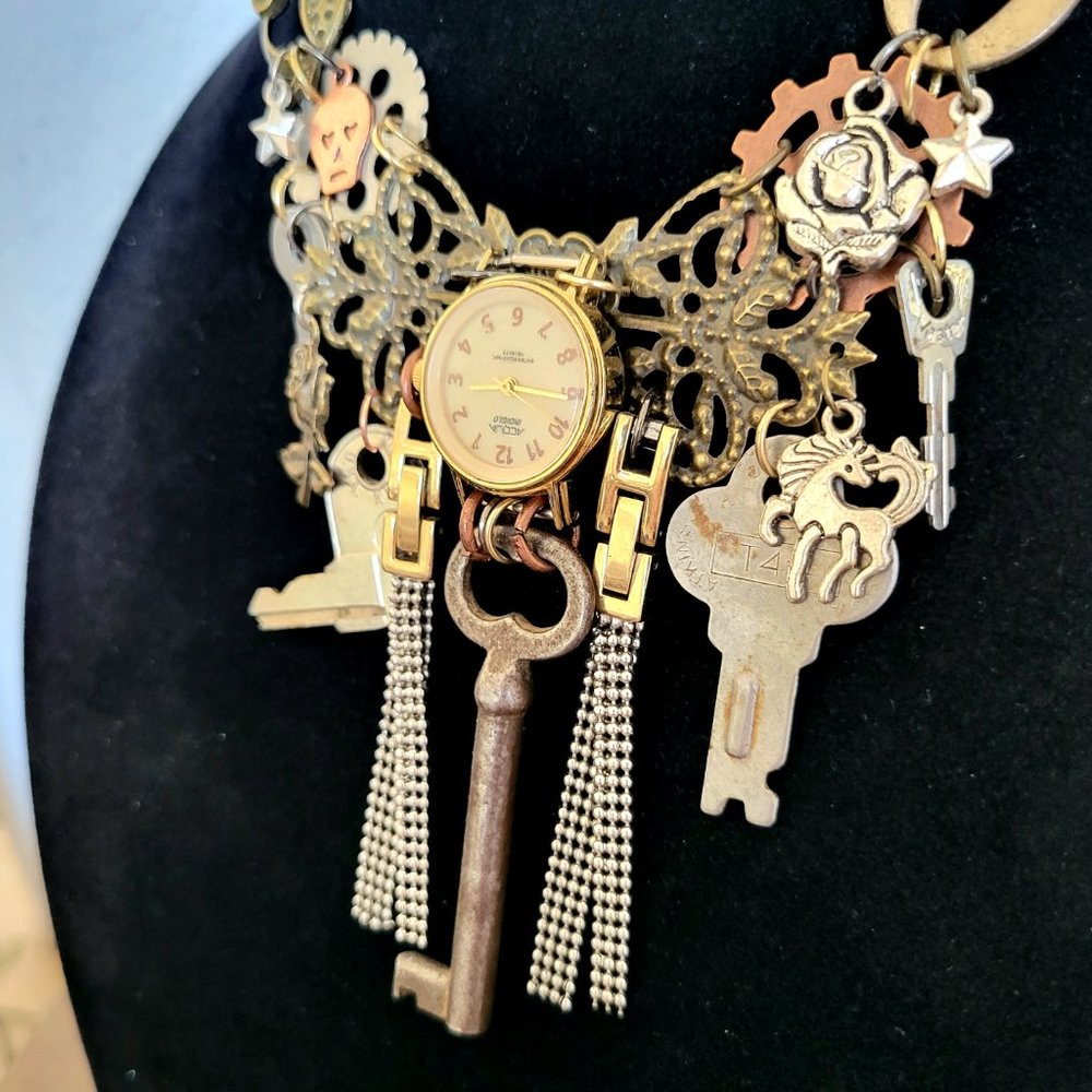 #549 Upcycled Steam=Funk Vintage Keys Statement Necklace - Picture 3 of 7